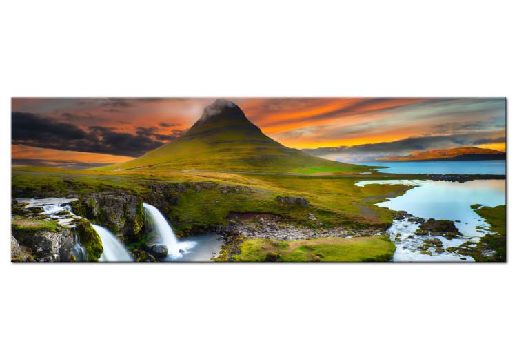 Canvas Print Beauty of Iceland (1-piece) - Mountains and Waterfalls with Sunset Background