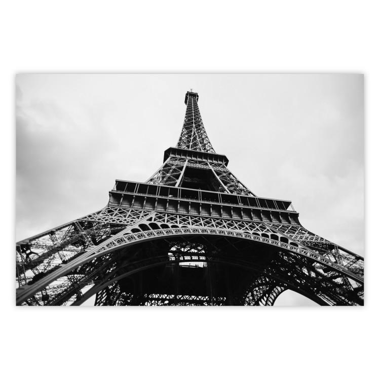 Poster Parisian giant - black and white shot of the Eiffel Tower from a frog's perspective