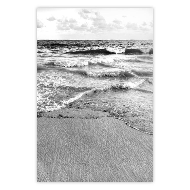 Poster Gentle Waves - seascape landscape of sea and beach in black and white motif