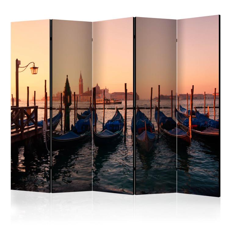 Room Divider Into the Unknown with a Gondola II (5-piece) - boats against the backdrop of a sunset