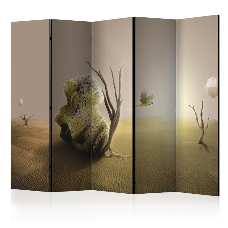 Room Divider Abandoned Mask II (5-piece) - abstraction amidst desert sands