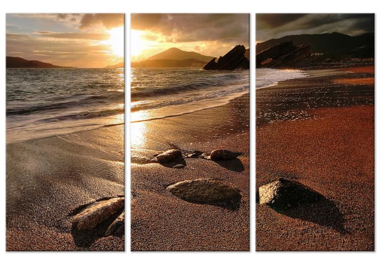 Canvas Print Beach in Rafailovici (3-part) - seascape of sea and rocks