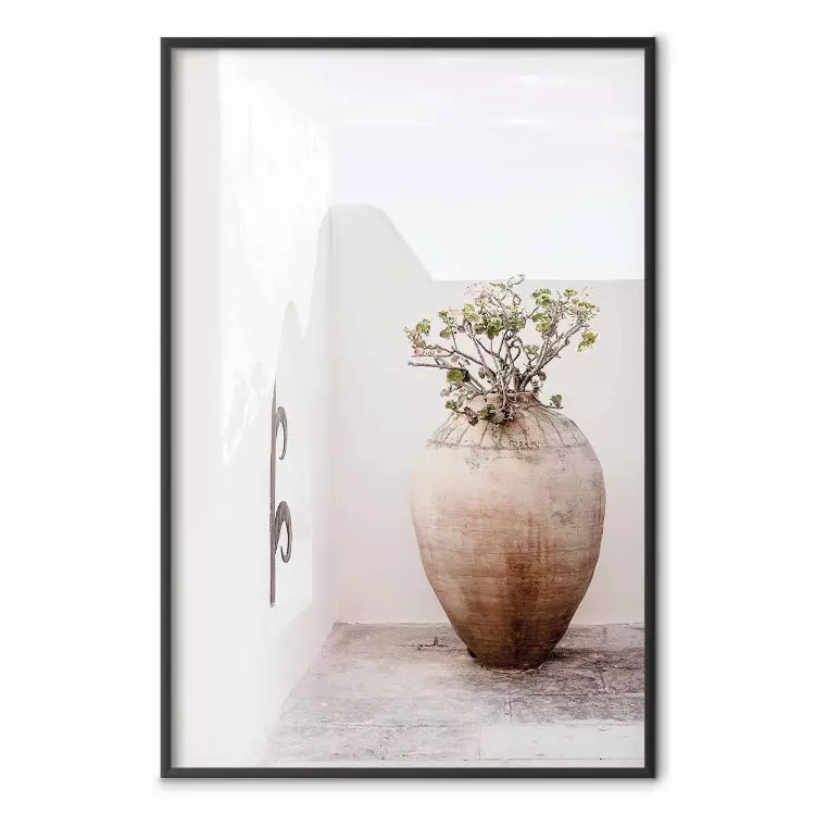 Stone Silence - vase with green plant against bright architecture backdrop