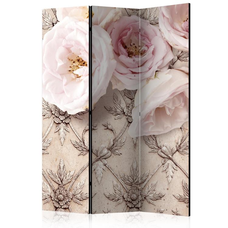 Room Divider Romantic Beige (3-piece) - composition in roses on a patterned background