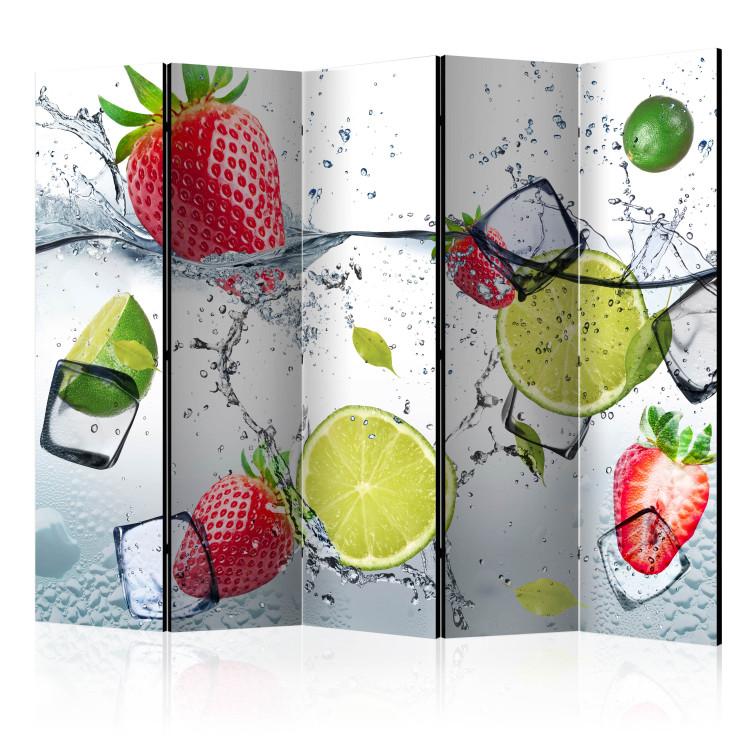 Room Divider Fruit Cocktail II (3-piece) - juicy composition in strawberries