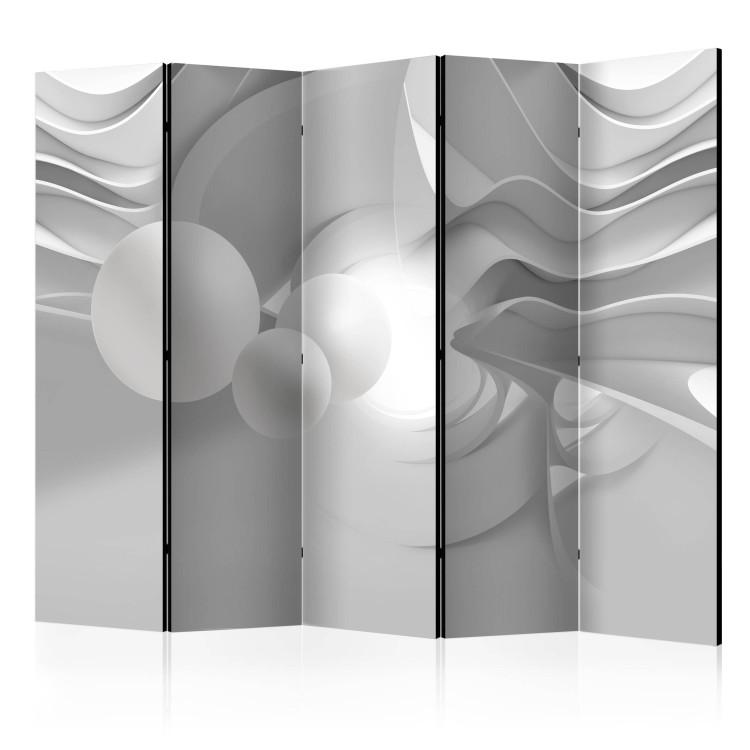 Room Divider Halls of White II - white geometric figures with bright illusion motif