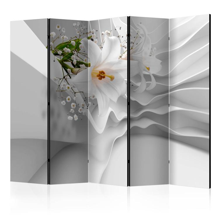 Room Divider Flowers for Modernity II - lily flower on abstract white background