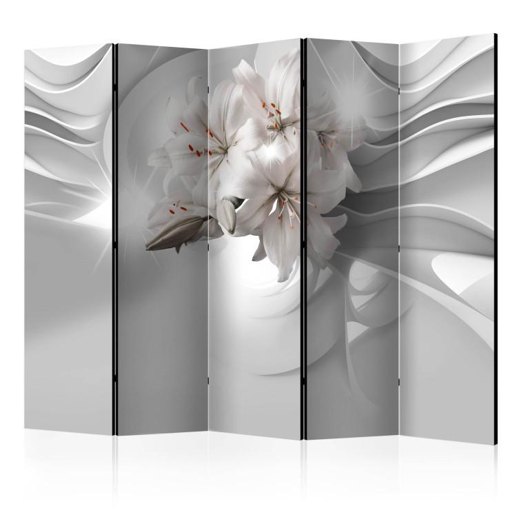 Room Divider Lilies in the Tunnel II - luxury white flowers on a fanciful light background