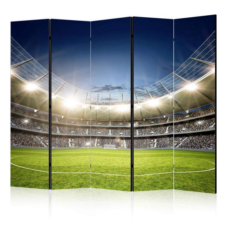 Room Divider Football Stadium - Turf and Stands Before the Game II [Room Dividers].