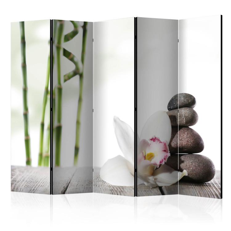 Room Divider Harmony II - wooden table with flower and stones on a light background
