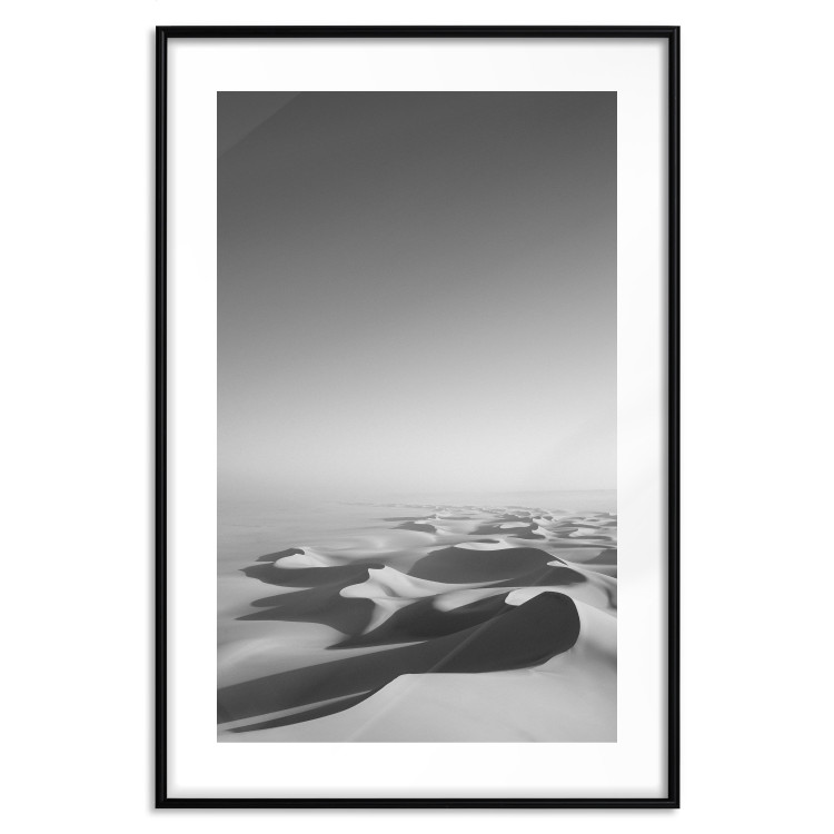 Poster Endless Sahara - black and white landscape amidst dunes and desert sands 116500 additionalImage 15