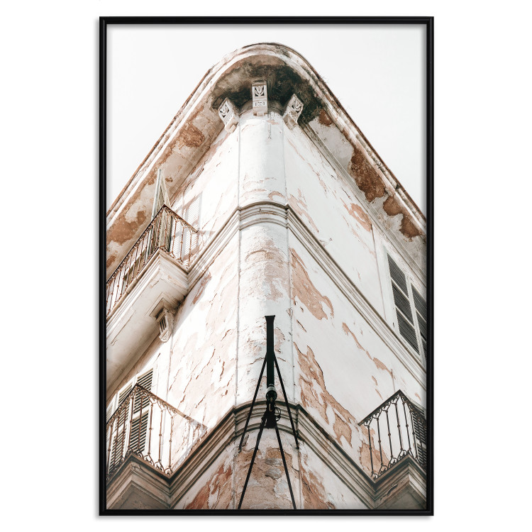 Wall Poster Southern Corner - building architecture with a weathered bright wall 129510 additionalImage 16