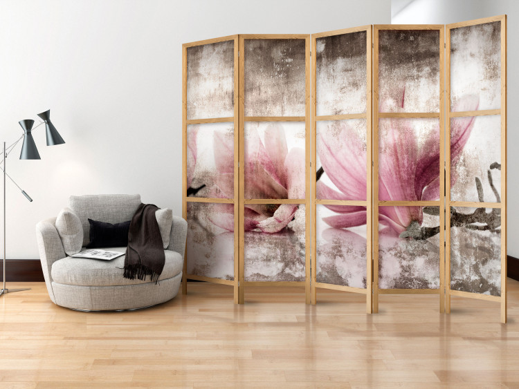 Room Divider Vintage Magnolias II (5-piece) - pink flowers and uneven background 134310 additionalImage 8