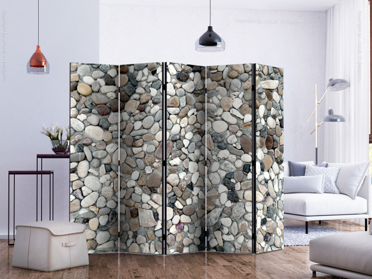Room Divider Colorful Pebbles on the Beach (5-piece) - summer background in a stone mosaic 133020 additionalImage 2