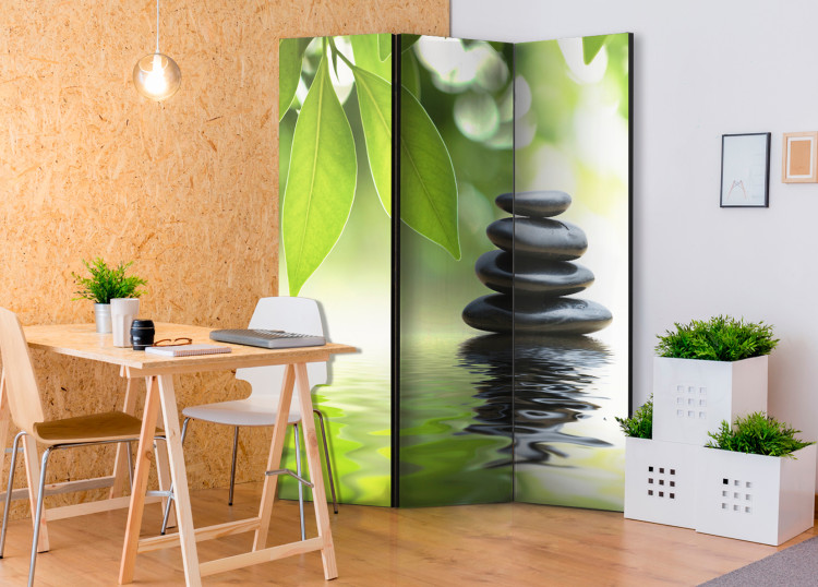 Folding Screen Tranquility - dark Zen-style stones against green bamboo leaves 97340 additionalImage 2