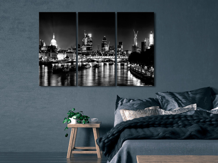 Canvas Art Print Triptych London by night - black and white panorama with the Thames 123650 additionalImage 3