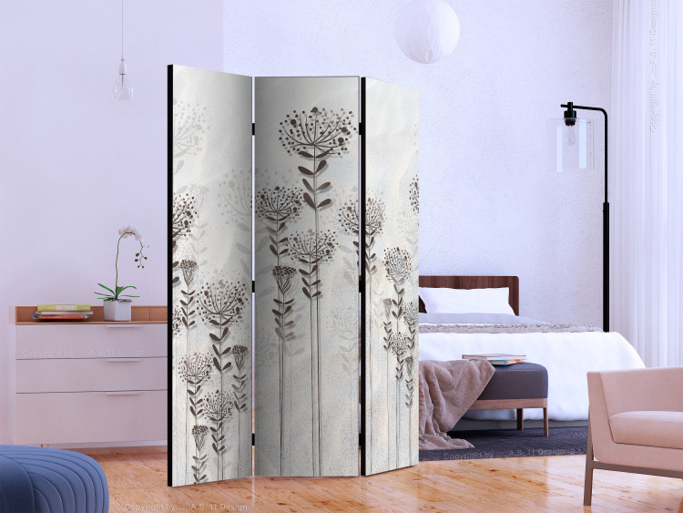 Room Divider Screen Winter Garden II (3-piece) - beige composition with delicate plants 133150 additionalImage 2