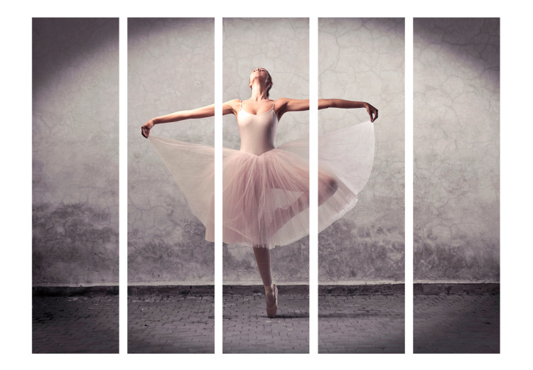Folding Screen Ballet - Poetry Without Words II (5-piece) - woman dancing on the street 133370 additionalImage 3