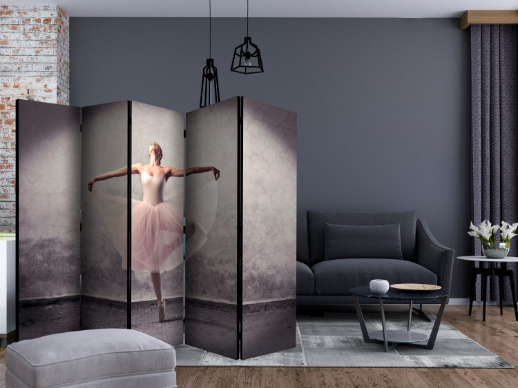 Folding Screen Ballet - Poetry Without Words II (5-piece) - woman dancing on the street 133370 additionalImage 4