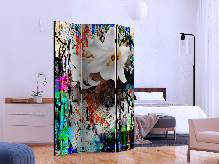 Room Separator Urban Lily - lily flower on background with abstract motifs 133580 additionalImage 2