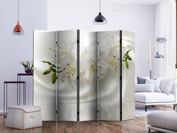 Room Divider Screen Romantic Glow II - white lilies on a bright velvety background 133780 additionalImage 2