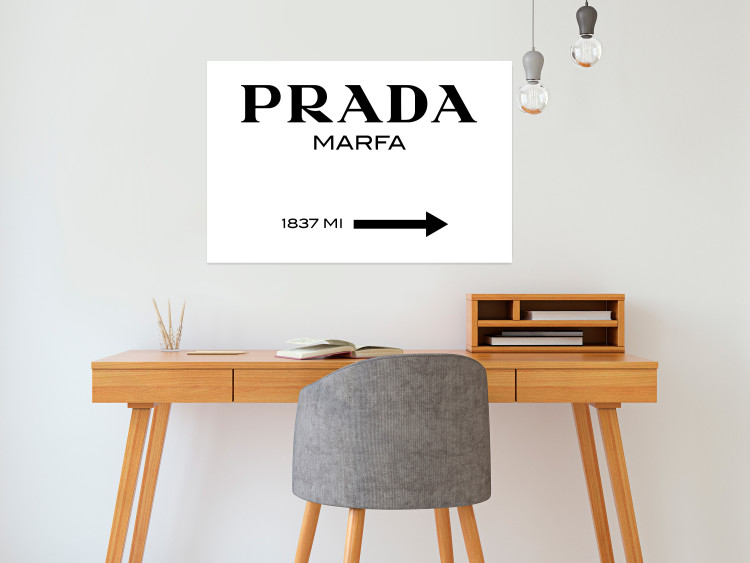 Poster Prada Marfa - black and white simple composition with texts and an arrow 116801 additionalImage 4