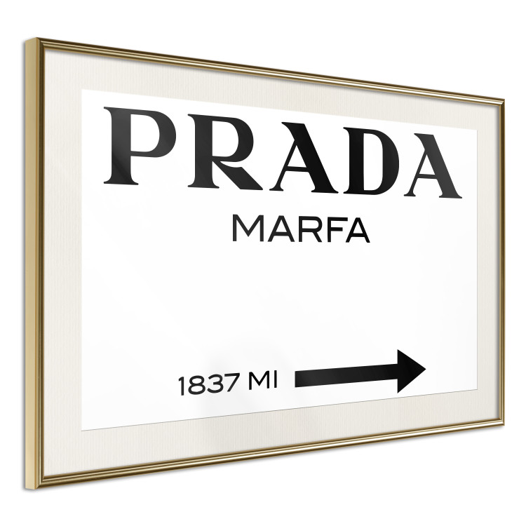 Poster Prada Marfa - black and white simple composition with texts and an arrow 116801 additionalImage 2