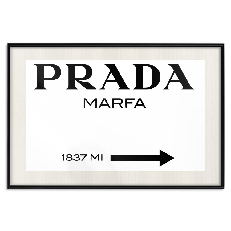 Poster Prada Marfa - black and white simple composition with texts and an arrow 116801 additionalImage 18