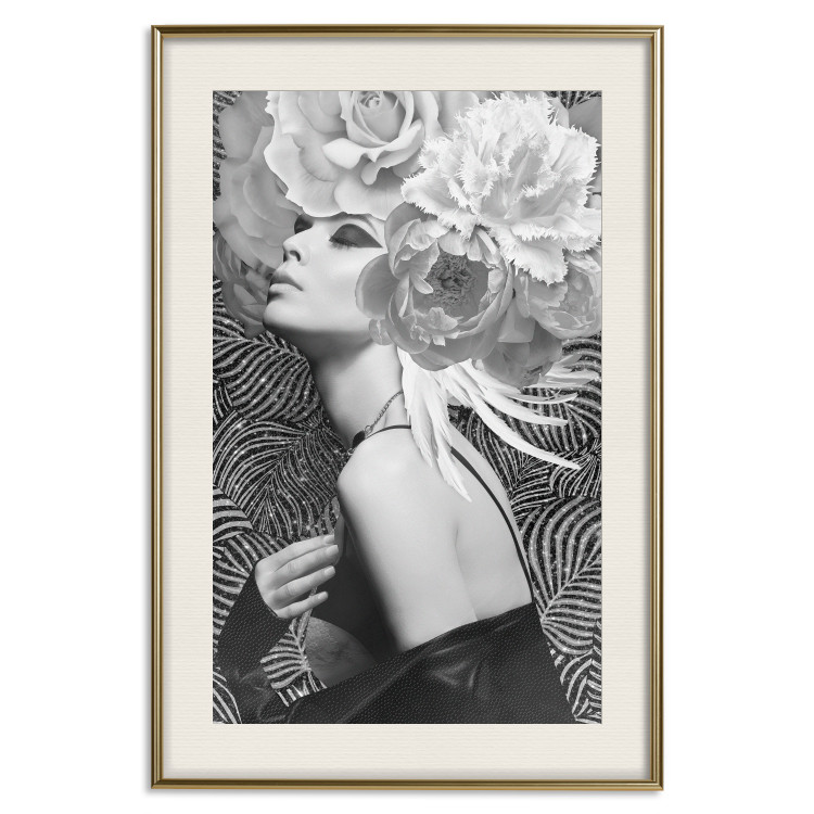 Poster Silver Princess - portrait of woman with flowers on abstract background 127901 additionalImage 20