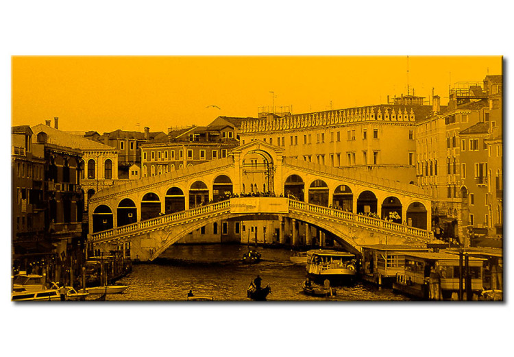 Canvas Venetian Rialto Bridge - Italian urban architecture in sepia colors 50501