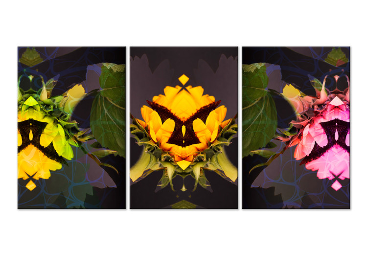 Canvas Print Sunflowers fragments triptych - flowers in kaleidoscopic reflection 124411