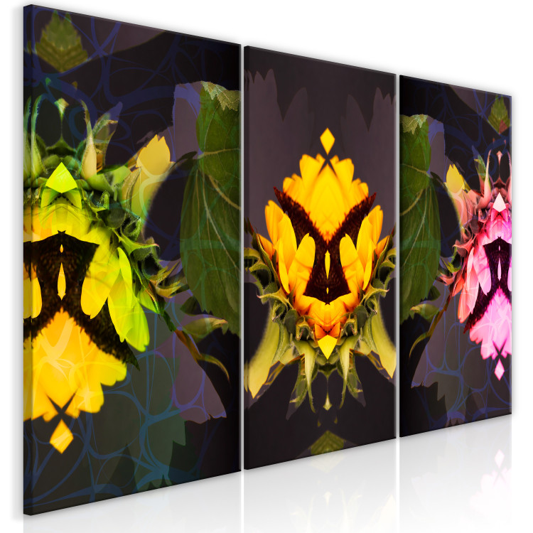 Canvas Print Sunflowers fragments triptych - flowers in kaleidoscopic reflection 124411 additionalImage 2