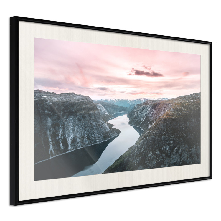 Wall Poster Lake Ringedalsvatnet - majestic landscape of mountains and pink sky 117621 additionalImage 3