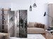Room Divider Screen Geometric Wall (3-piece) - modern abstraction on concrete 132721 additionalThumb 4