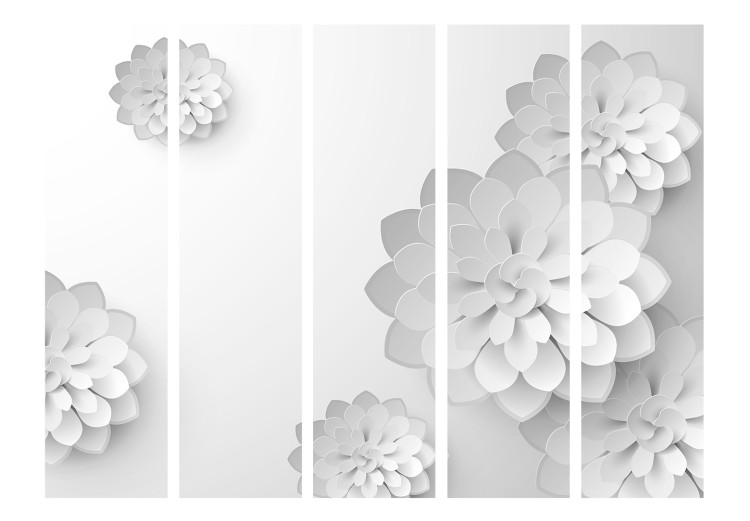 Folding Screen White Garden II - composition of white flowers with 3D illusion on a light background 133831 additionalImage 3