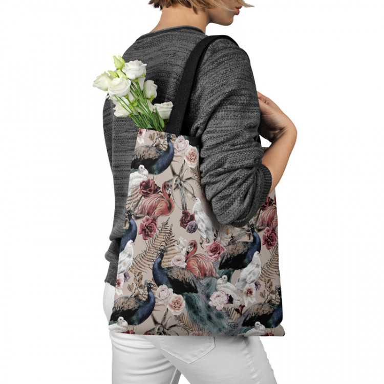 Shopping Bag Courtyard beauty - ferns, roses and exotic birds on a beige background 147431 additionalImage 3