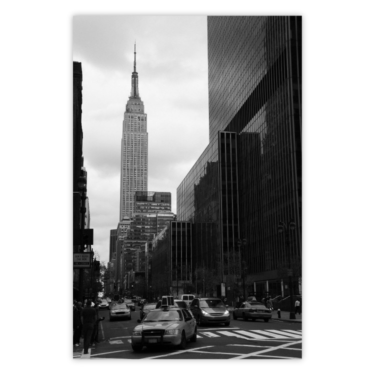 Wall Poster New York Street - black and white architectural shot in the city center 117141