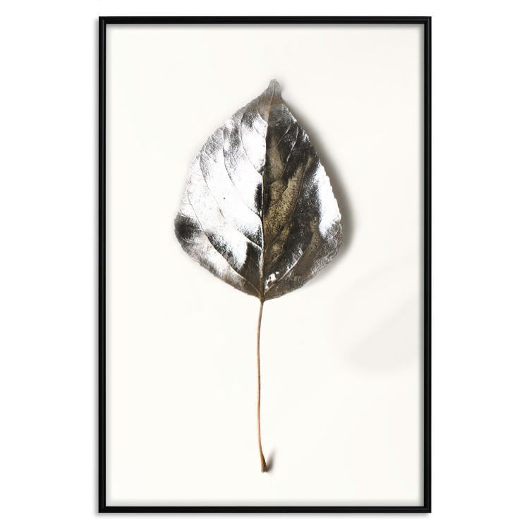 Wall Poster Winter Jewel - leaf from a plant covered in silver lying on white background 124951 additionalImage 18