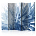 Room Divider Flower - Blue Dahlia II - creative blue plant on a light background 134051