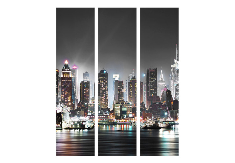 Folding Screen New York - nighttime city architecture panorama with glowing skyscrapers 95251 additionalImage 3