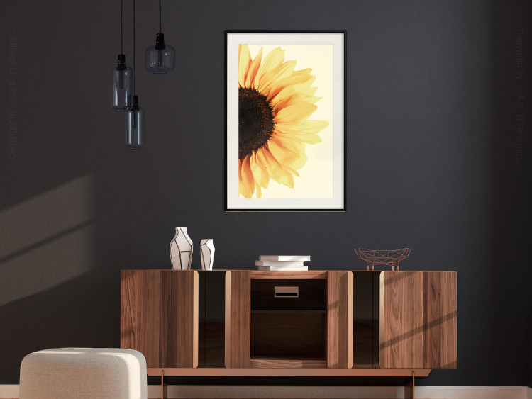 Poster Closer to the Sun - natural sunflower on a gently yellow background 135761 additionalImage 18