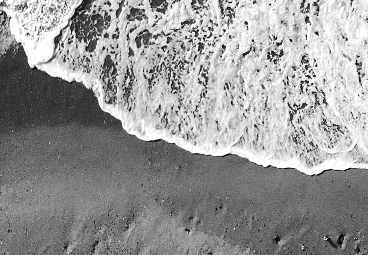Wall Poster Tide - black and white beach and sea landscape seen from a bird's eye view 115171 additionalImage 11