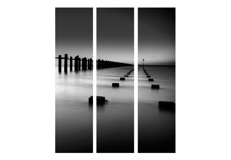 Room Divider Screen Beyond the Horizon (3-piece) - black and white landscape of calm sea 124181 additionalImage 3