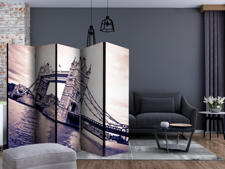 Room Divider Screen Tower Bridge II (5-piece) - river against the backdrop of London architecture 133081 additionalImage 4