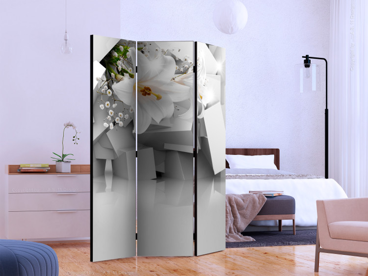 Room Divider Screen Lost in Chaos - white lily flower on a background of geometric shapes 133881 additionalImage 2