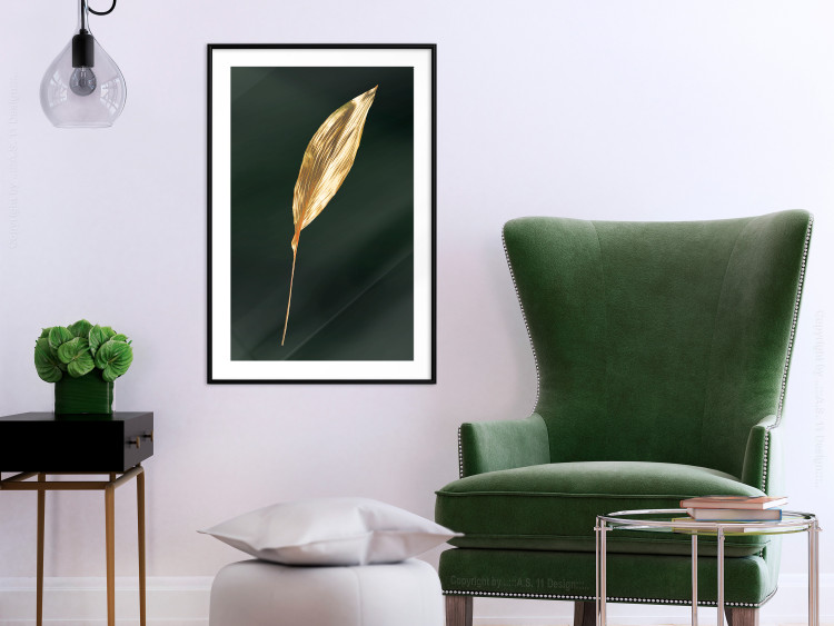 Poster Charming Leaf - golden leaf composition on a dark green background 135602 additionalImage 15