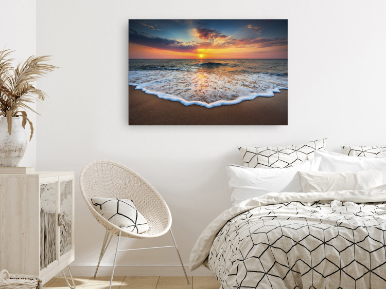 Canvas Gentle Wave (1-piece) Wide - beach against the backdrop of a sunset 137502 additionalImage 3