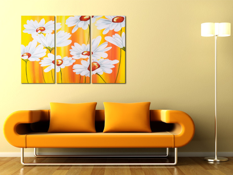 Canvas Print Sunny Daisies (3-piece) - White flowers on an orange background 48602 additionalImage 2