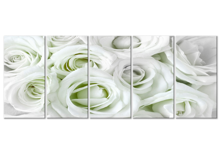 Canvas Print White rose buds - a composition with flowers and green accents 123212