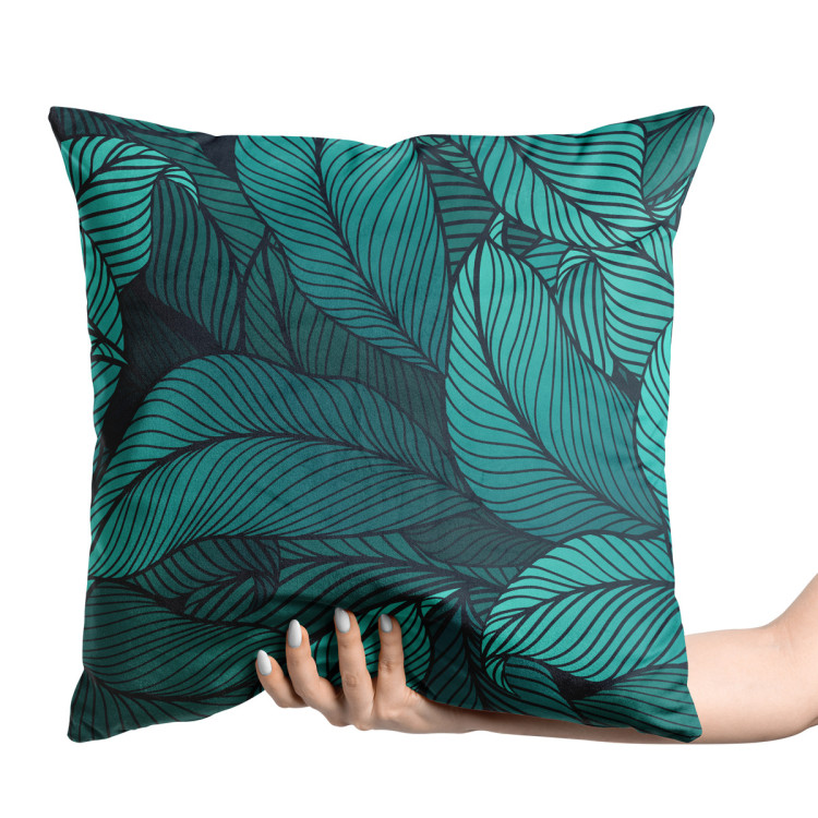 Decorative Velor Pillow Leafy thickets - a graphic floral pattern in shades of sea green 147112 additionalImage 2